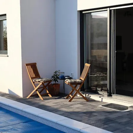 Vila Rd - Private Paradise With Pool & Garden Mandre