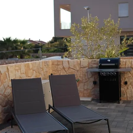 Rd - Private Paradise With Pool & Garden