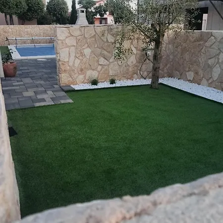 Vila Rd - Private Paradise With Pool & Garden Mandre